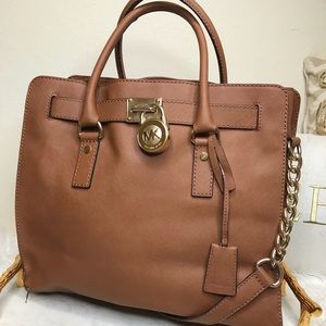 Michael Kors Hamilton - Large/Cognac With Strap